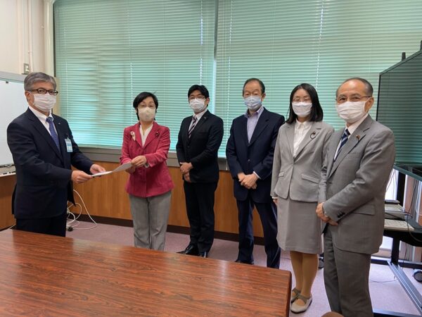 横浜市に対して、【緊急】新型コロナウイルス感染症対策について抜本的対策を求める申し入れ（第二次）を提出！改善を求めてきました。