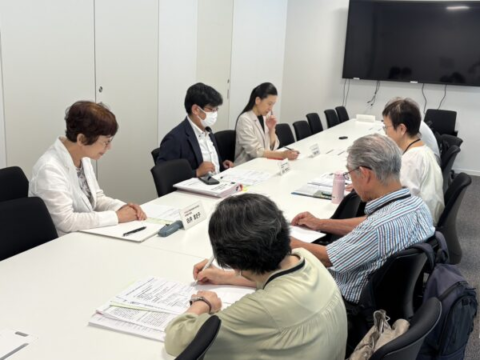 不登校の子どもと親の支援の充実を！そして不登校を生み出している根本問題にもメスを！