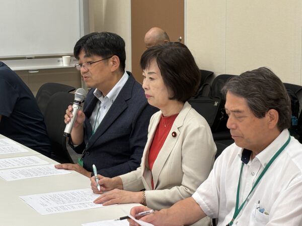 日本アメリカオーストラリアの３陸軍による合同訓練をノースドックで行わないで！全面返還求めます。